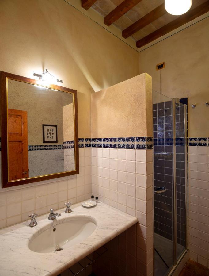 B&B Palazzo Al Torrione San Gimignano Luaran gambar