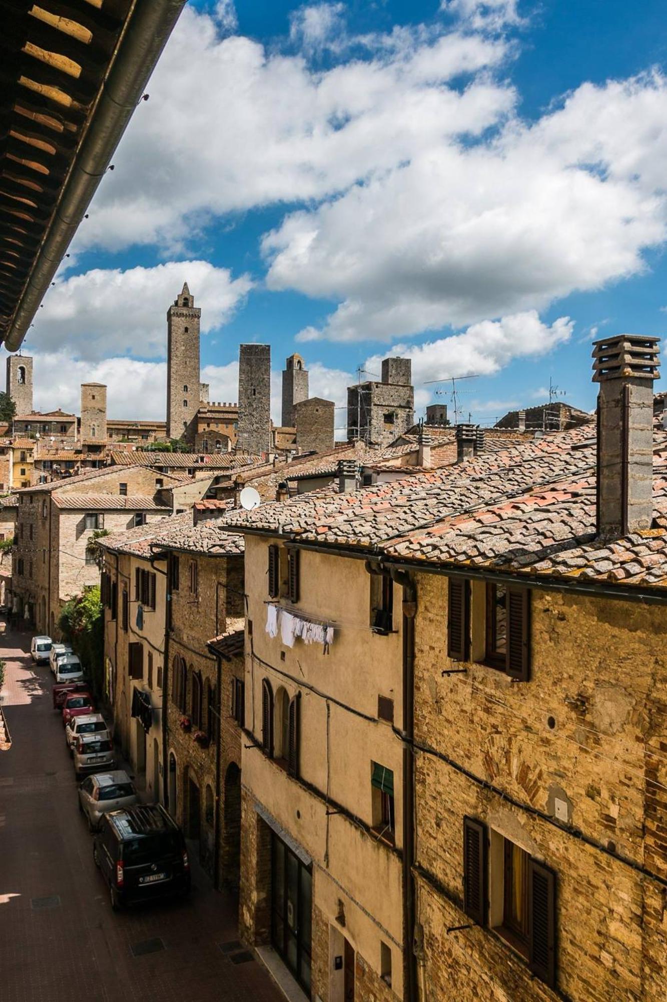 B&B Palazzo Al Torrione San Gimignano Luaran gambar