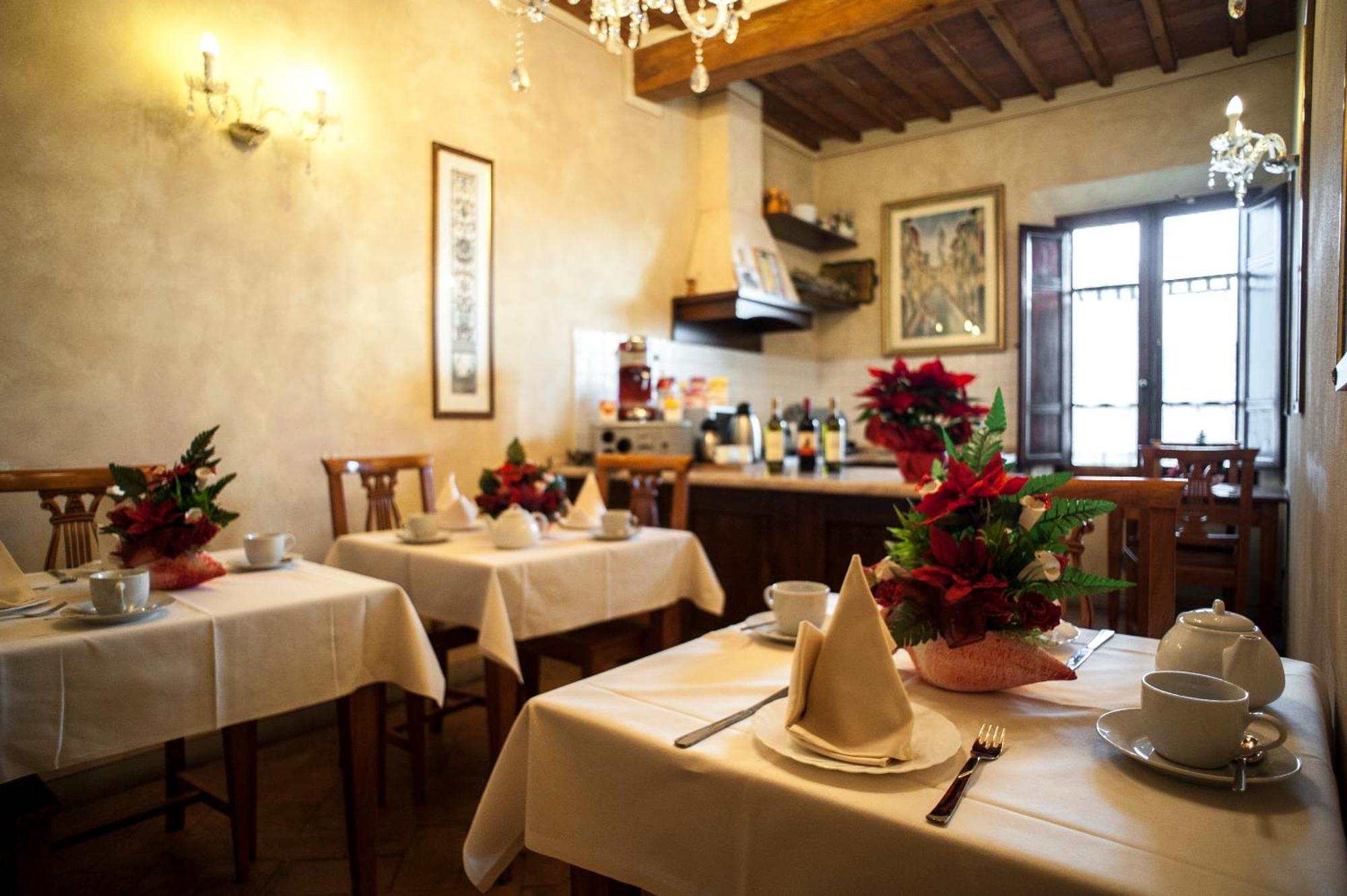 B&B Palazzo Al Torrione San Gimignano Luaran gambar