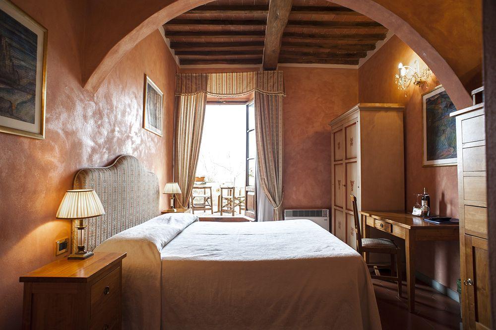B&B Palazzo Al Torrione San Gimignano Luaran gambar