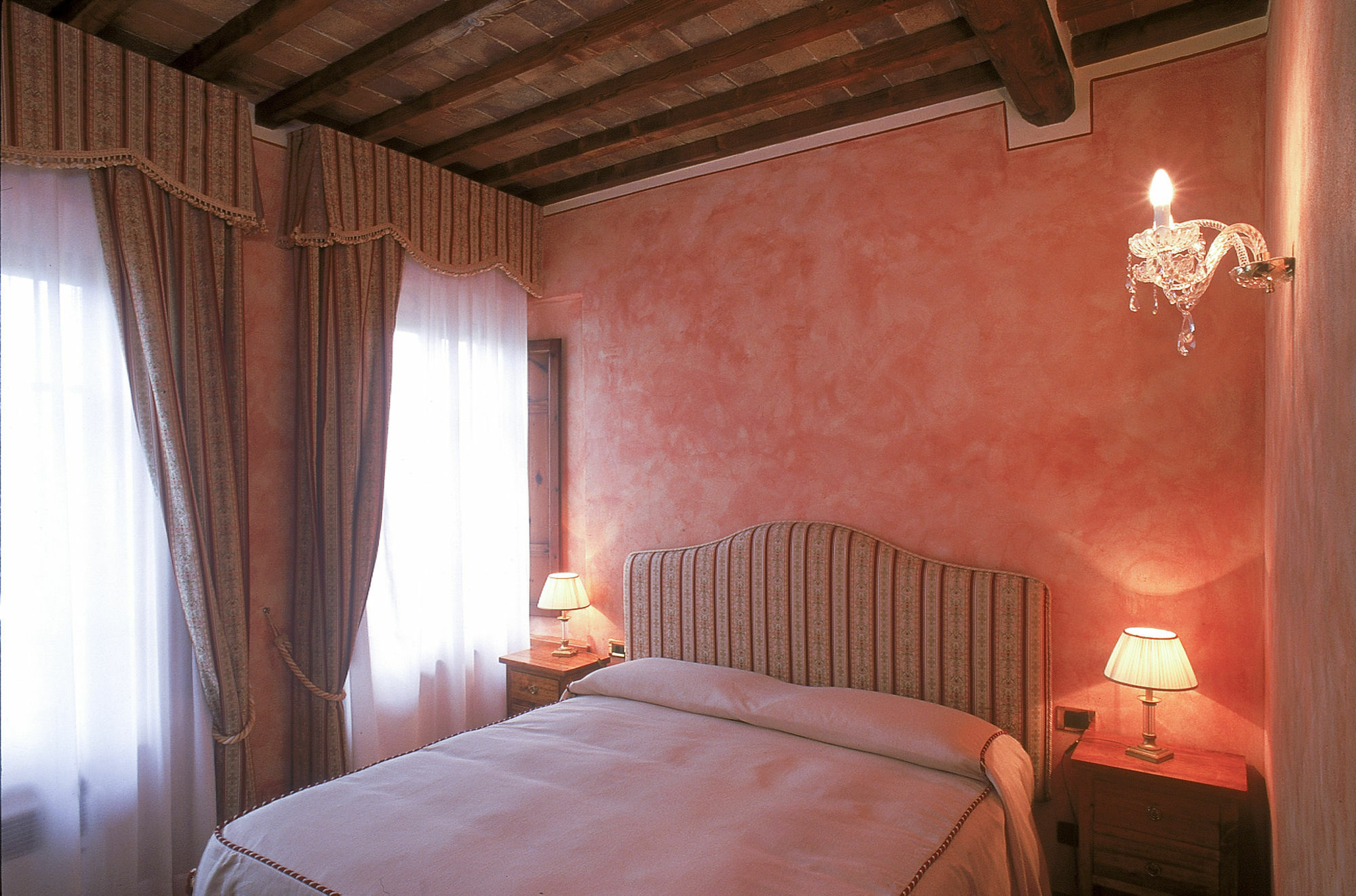 B&B Palazzo Al Torrione San Gimignano Luaran gambar
